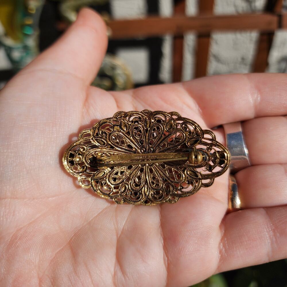 Vtg Made Germany Brooch Green Glass AB Rhinestone Gold Tone Filigree Pre 1949 - Picture 5 of 12